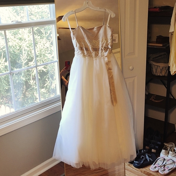 David's Bridal Other - NWT Davids Bridal Jr Bridesmaid Dress Ivory/Champagne, 14